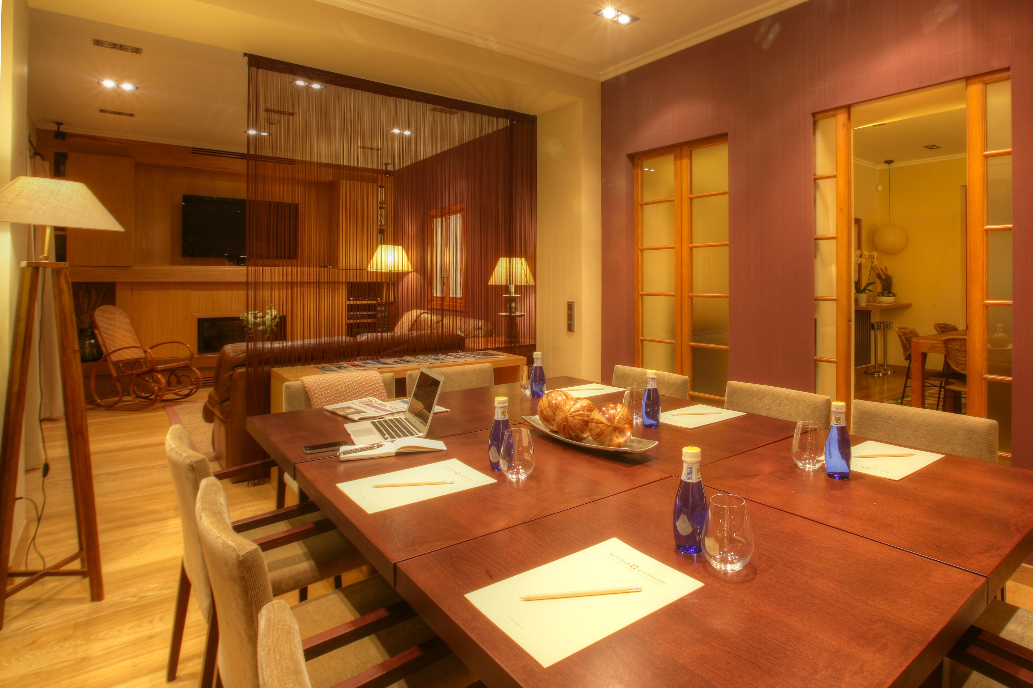 Binissaida Boutique 4*