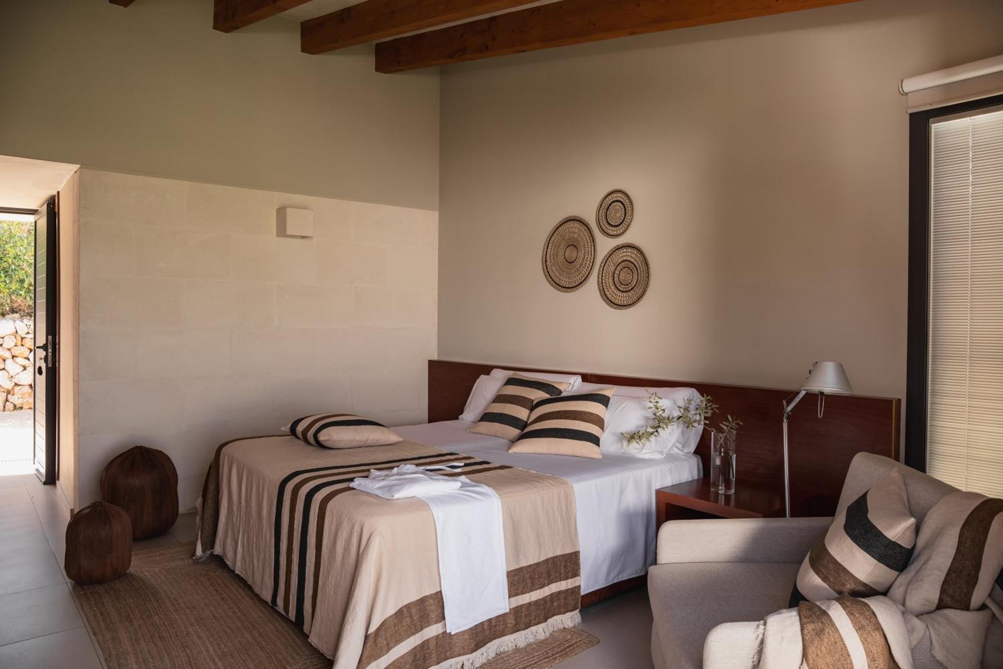 Binissaida Boutique Hotel 4*
