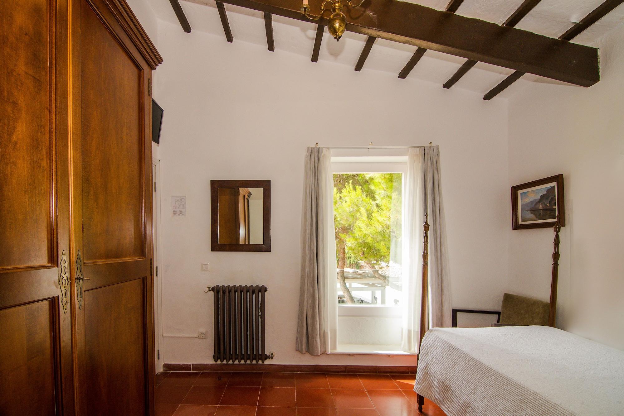 Hotel Binissaida Boutique 4*