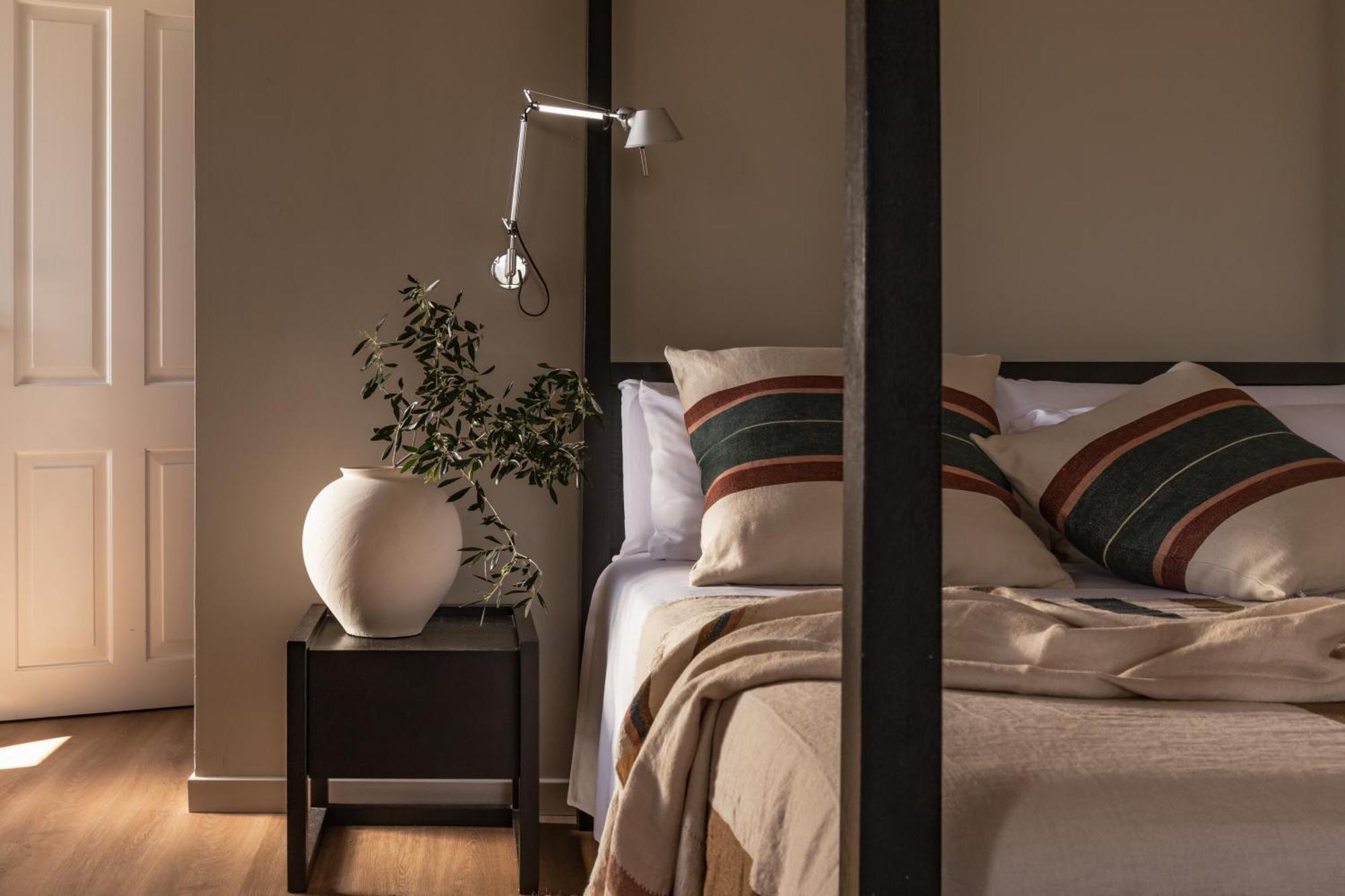 Binissaida Boutique 4*