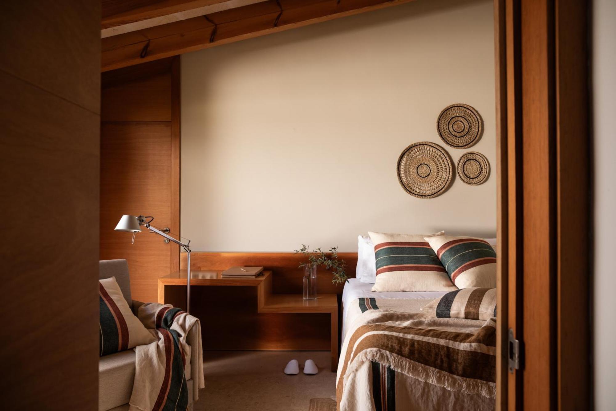 Binissaida Boutique 4*
